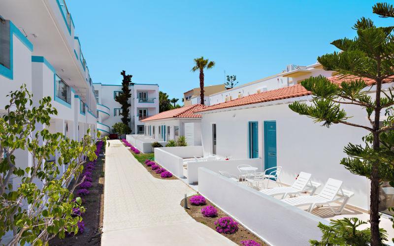 Aegean Blu Hotel & Apartments コス・タウン エクステリア 写真