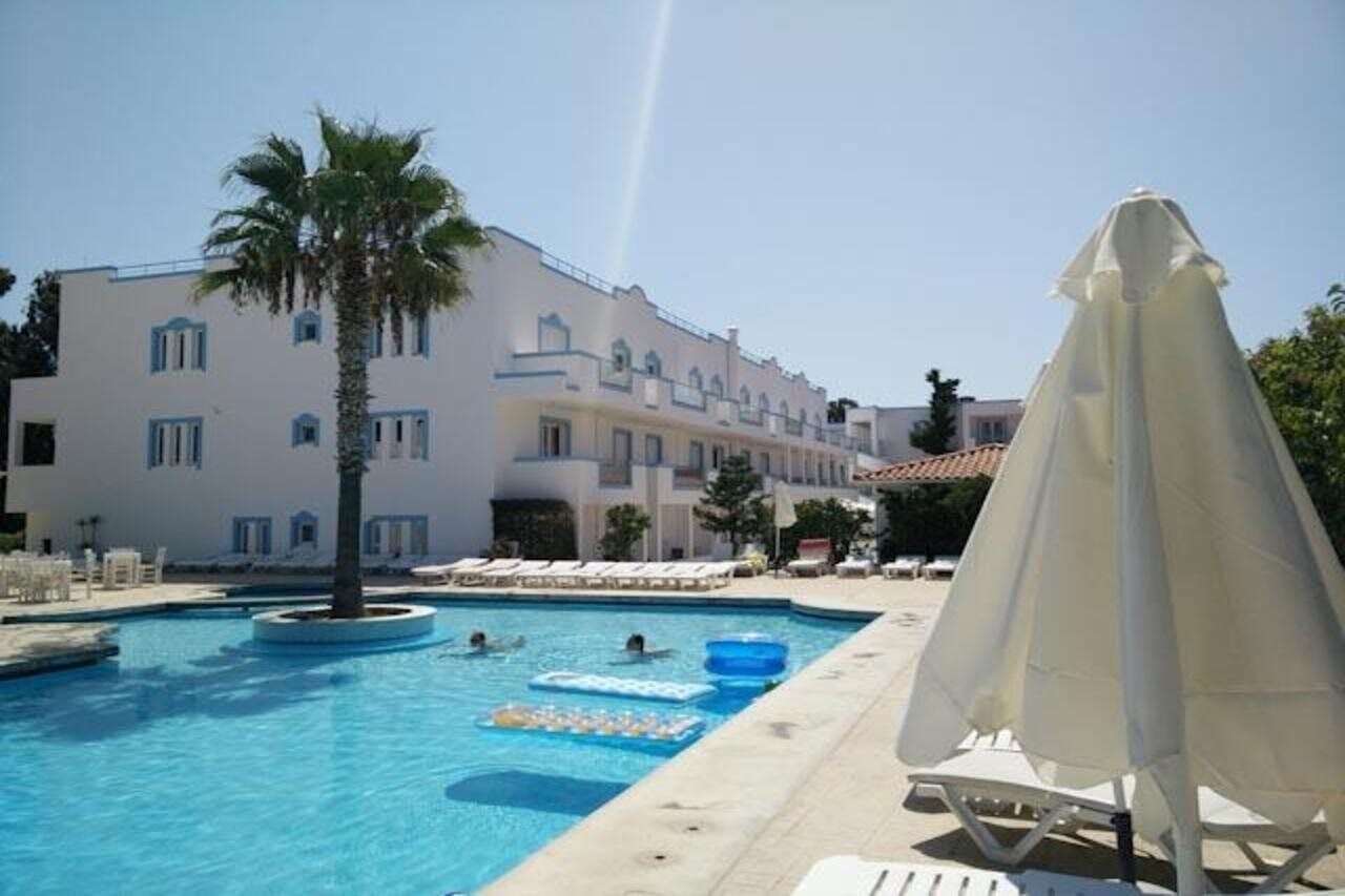 Aegean Blu Hotel & Apartments コス・タウン エクステリア 写真