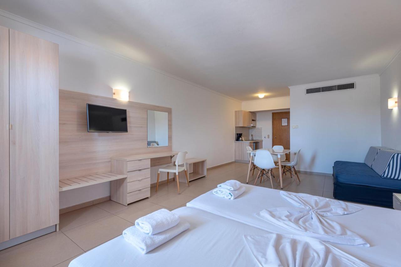 Aegean Blu Hotel & Apartments コス・タウン エクステリア 写真